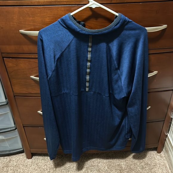 Champion XL running 1/4 zip great shape - Picture 3 of 3